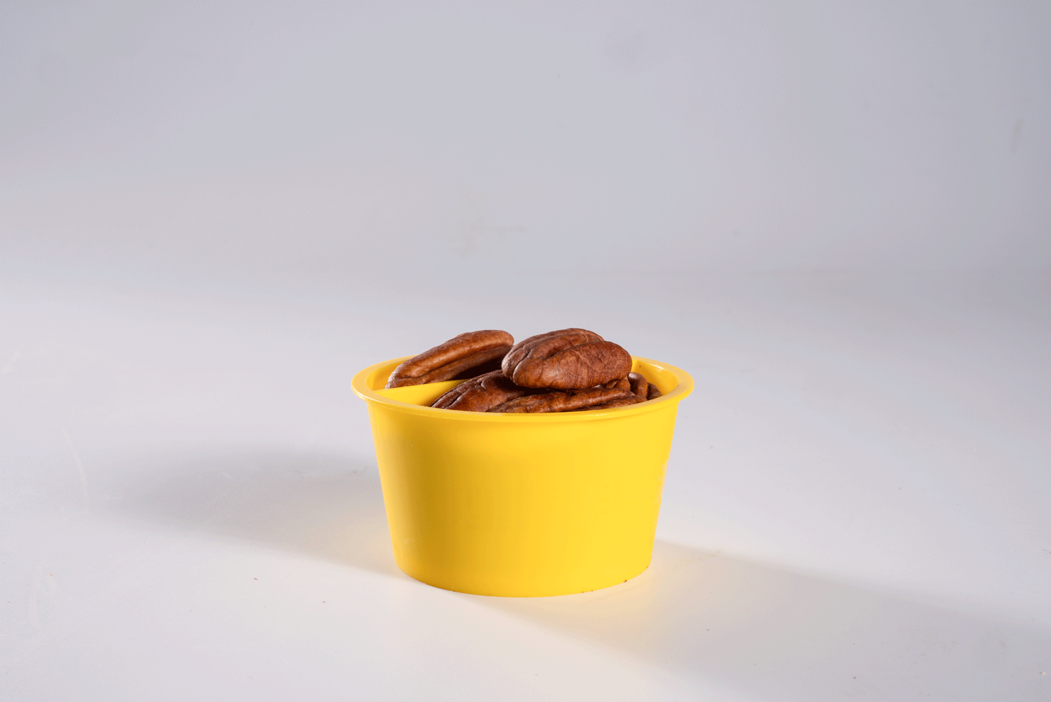 碧根果生(shēng)吃(chī)好(hǎo)還(hái)是(shì)炒熟吃(chī)好(hǎo)？