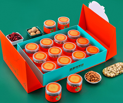 新銳零食品牌“知(zhī)味軒”亮(liàng)相(xiàng)中食展 天然原香堅果引衆人(rén)駐足品香